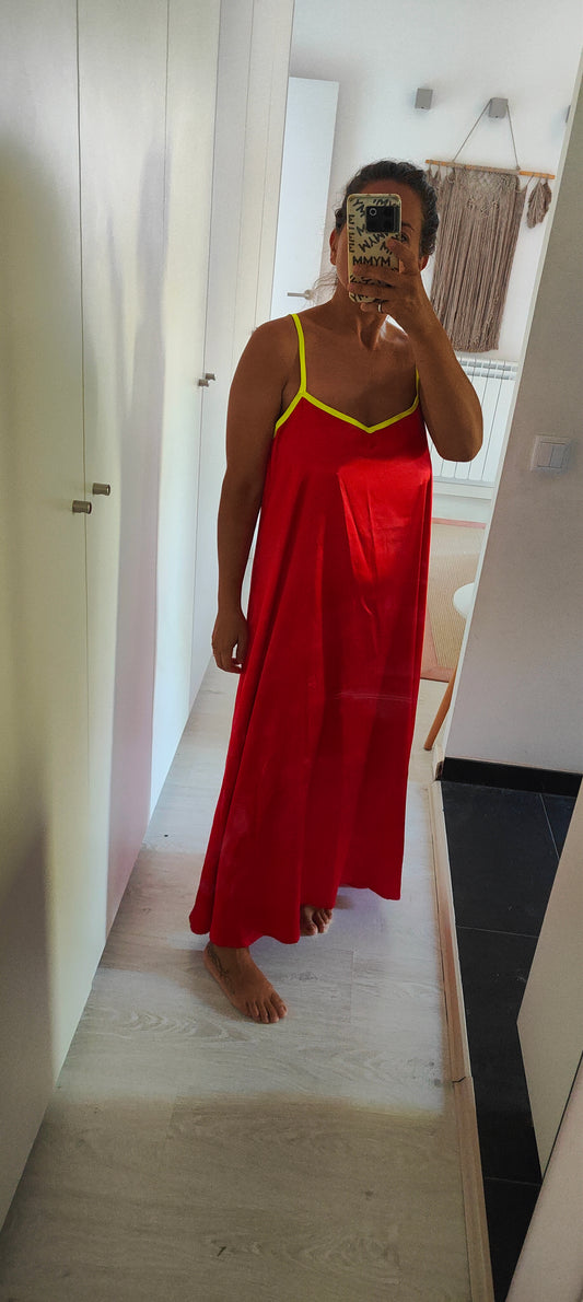 NIRY RED